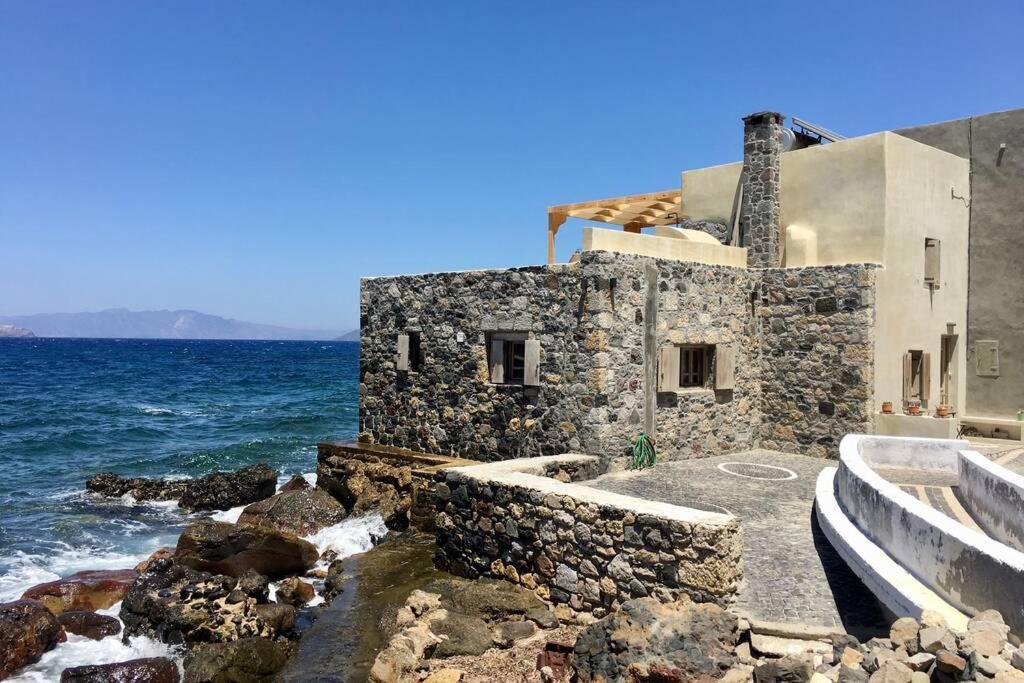 Poseidon House Villa Mandrákion Exteriör bild